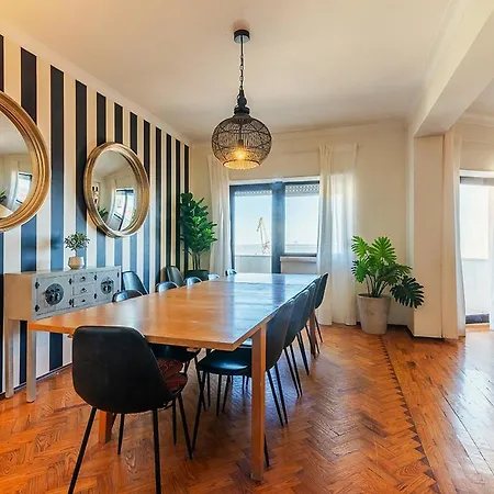 Apolonia 3e Five Bedrooms Appartamento