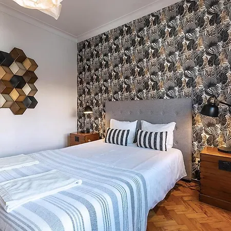Apolonia 3e Five Bedrooms Appartamento Lisbona