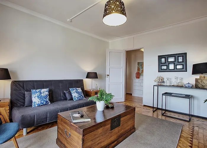 Apolonia 3e Five Bedrooms Διαμέρισμα *