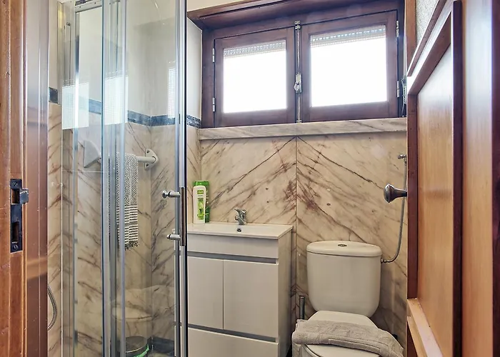 Apolonia 3e Five Bedrooms Διαμέρισμα *