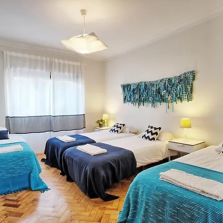 Apolonia 3e Five Bedrooms Apartment Lisbon