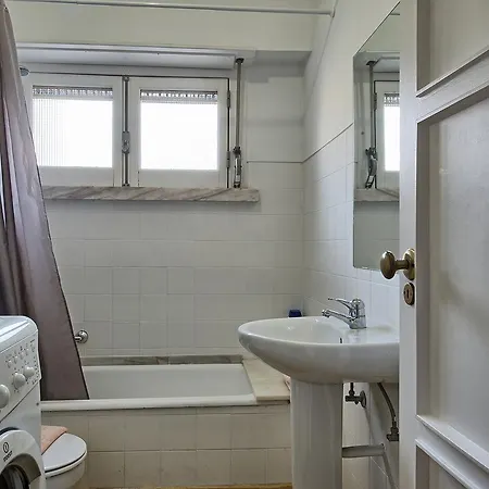 Apartment Apolonia 3e Five Bedrooms