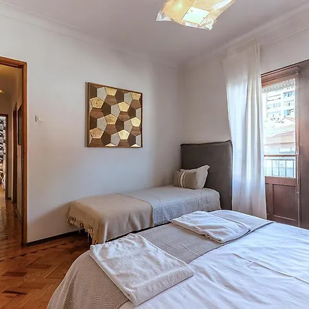 Appartement Apolonia 3e Five Bedrooms *