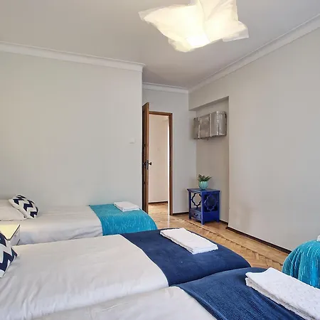 Apolónia 3e Five Bedrooms Apartamento